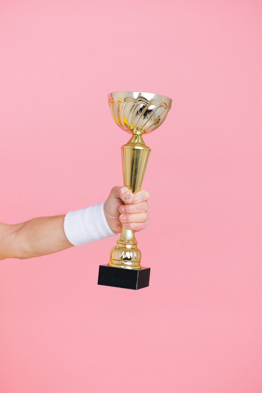 Concours et prix entrepreneuriaux au Québec : visibilité, réseau et bourses à la clé